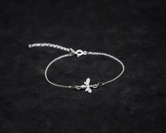 Beautiful Sterling Silver Bee Bracelet 