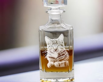 Personalized Whiskey Decanter, Custom Decanter with your Photos Etched, Engraved Decanter, Groomsman Gifts, Gifts for Dad, Gifts for Him