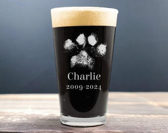 Etched Paw Print Beer Glass – Custom Pint Glass, Personalized Pet Memorial Gift for Pet Owners, Pet Loss Keepsake