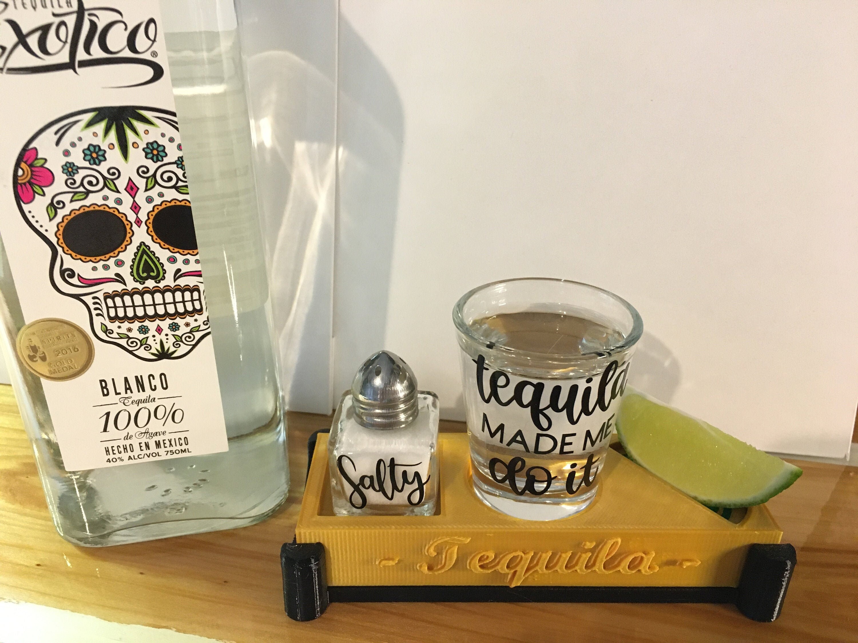 buy drinking glasses