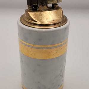 Vintage Italian Hand Made Pottery 4.5&quot; Table Lighter White and Gold Signed