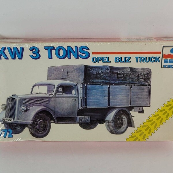 Vintage LKW 3 Tons Opel Bliz Truck Model Kit ESCI Ertl #8355 1/72 NOS Sealed