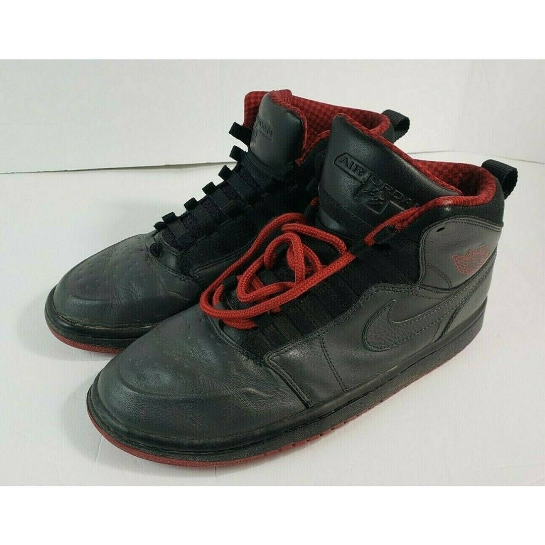 Nike Air Jordan I Retro 1  display picture 3