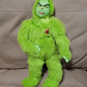Dr Seuss The Grinch Who Stole Christmas Plush GREEN Doll 14” Red Glow Heart 2000