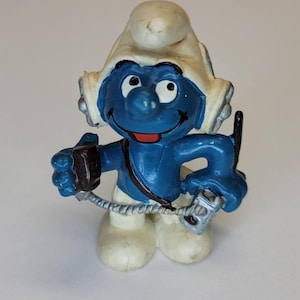 Vintage 1981 Smurf Schleich Peyo Toy Silver CB Radio Hong Kong