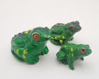 Vintage Green Frog Hong Kong 70’s Figurine Miniature Hard Plastic Lot of 3