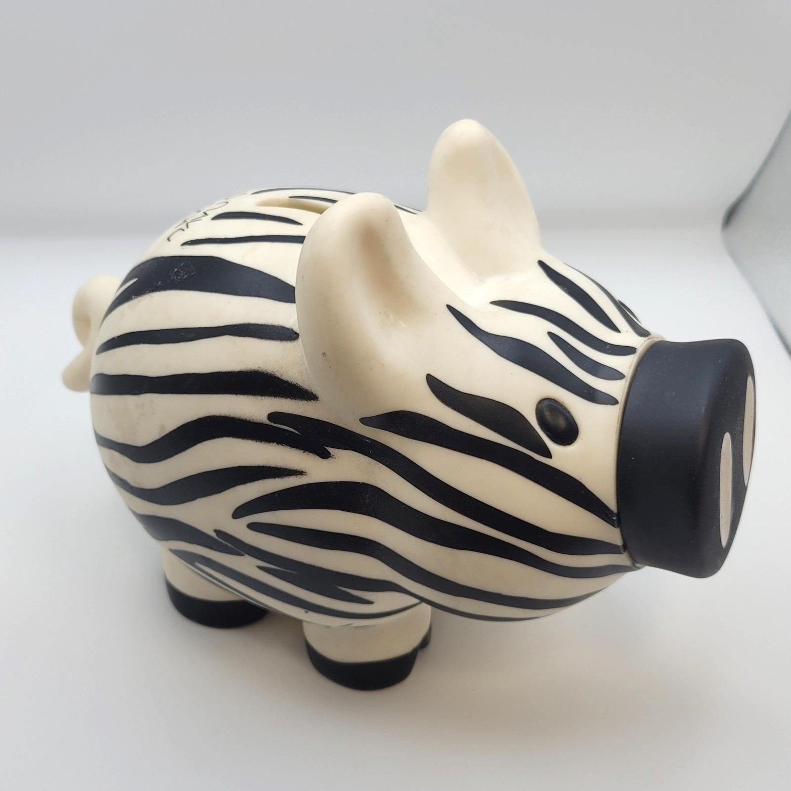 コレクターズアイテム オールドネイビー 貯金箱 2004年 ゼブラ柄 豚