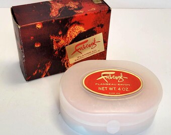 Barra de 4 oz de Faberge SAVON COMPACT Flambeau Vintage 1966 Mint NOS sin usar