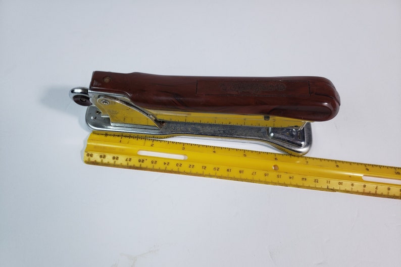 502 Made in USA Mid Century Modern 1960/'s Works Vintage Ace Liner Desk Stapler Model No Bakelite Wood Chrome