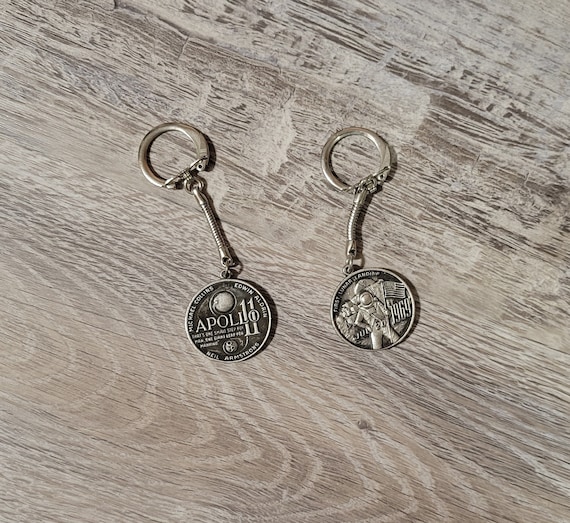 Original Apollo 11 Keychain Keyring - Gem