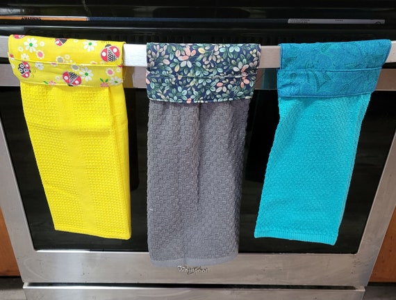 NEW** Handmade Hanging Kitchen Dish Towel ~ Oven door towel ~ Dogs