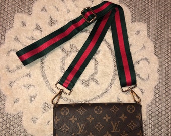 gucci crossbody with red and green strap