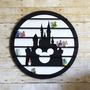 Handgemaakt Mickey Castle-minifiguurdisplay: ruimte voor meer dan 70 minivijgen (18 x 18)