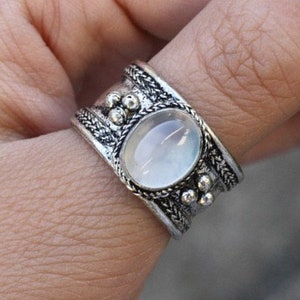 Delicate Adjustable Natural Oval Round Big Rainbow Moonstone Turquoise Jade Lapis Onyx Gemstone Multi Weaving Dotted Amulet Ring