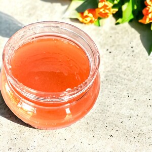 Peachy Keen exfoliating salt scrub, natural, clean ingredients, cruelty free, dead sea salt mineral rich scrub