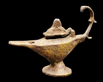 Lampada a olio antica egizia e romana in bronzo massiccio, autentica e unica, "Rituali religiosi e pratiche funerarie"