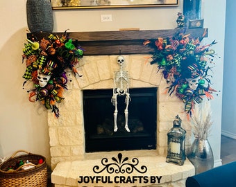 Halloween Corner Swags, Halloween Decor, Halloween Skull Swags, Fireplace Halloween decor