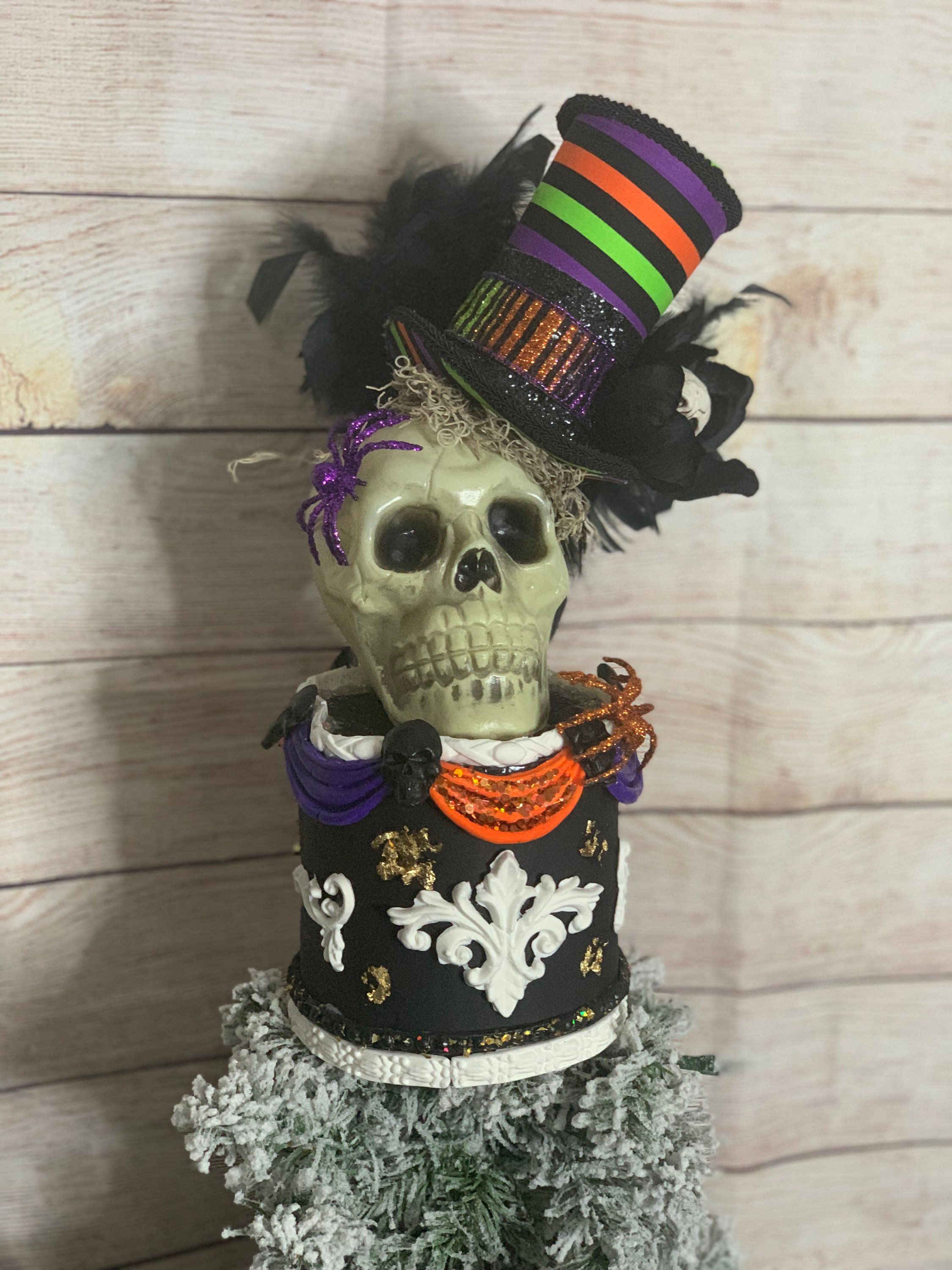 Halloween tree topper, Halloween table decoration, skull topper, skull