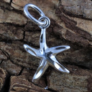 Silver Starfish charm , 1/2&quot; wide Diamond cut, .925 Sterling fast free shipping, sea star jewelry, starfish pendant gift for her
