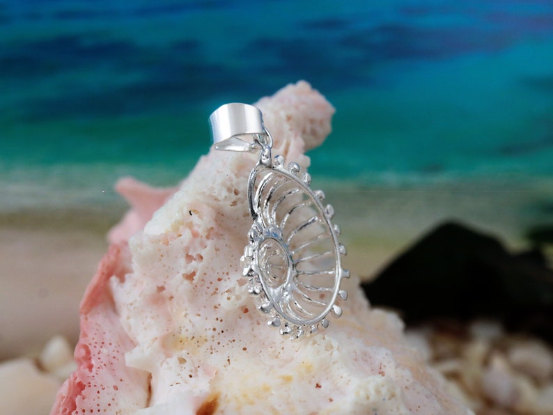 Colgante de nautilus de plata de 1 3/16 de alto con fianza .925 Encanto de concha de ley con corte de diamante Regalo de recuerdo de joyería recortada para su envío rápido y gratuito imagen 6