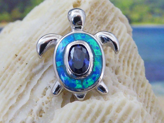 Pendentif Tortue En Argent 925 Avec Tanzanite Bleu Foncé Naturelle - Fait Main