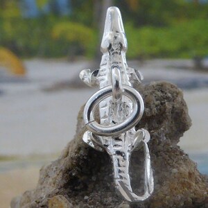 Silver alligator charm 7/8&quot; long x 3/16&quot; tall + 1/4&quot; bail Diamond cut .925 Sterling gift for her, Fast Free Shipping. charm bracelet