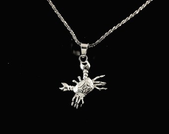 Sterling Silver Crab Pendant 15/16" + 1/4" bail Diamond Cut with movable legs and claws.