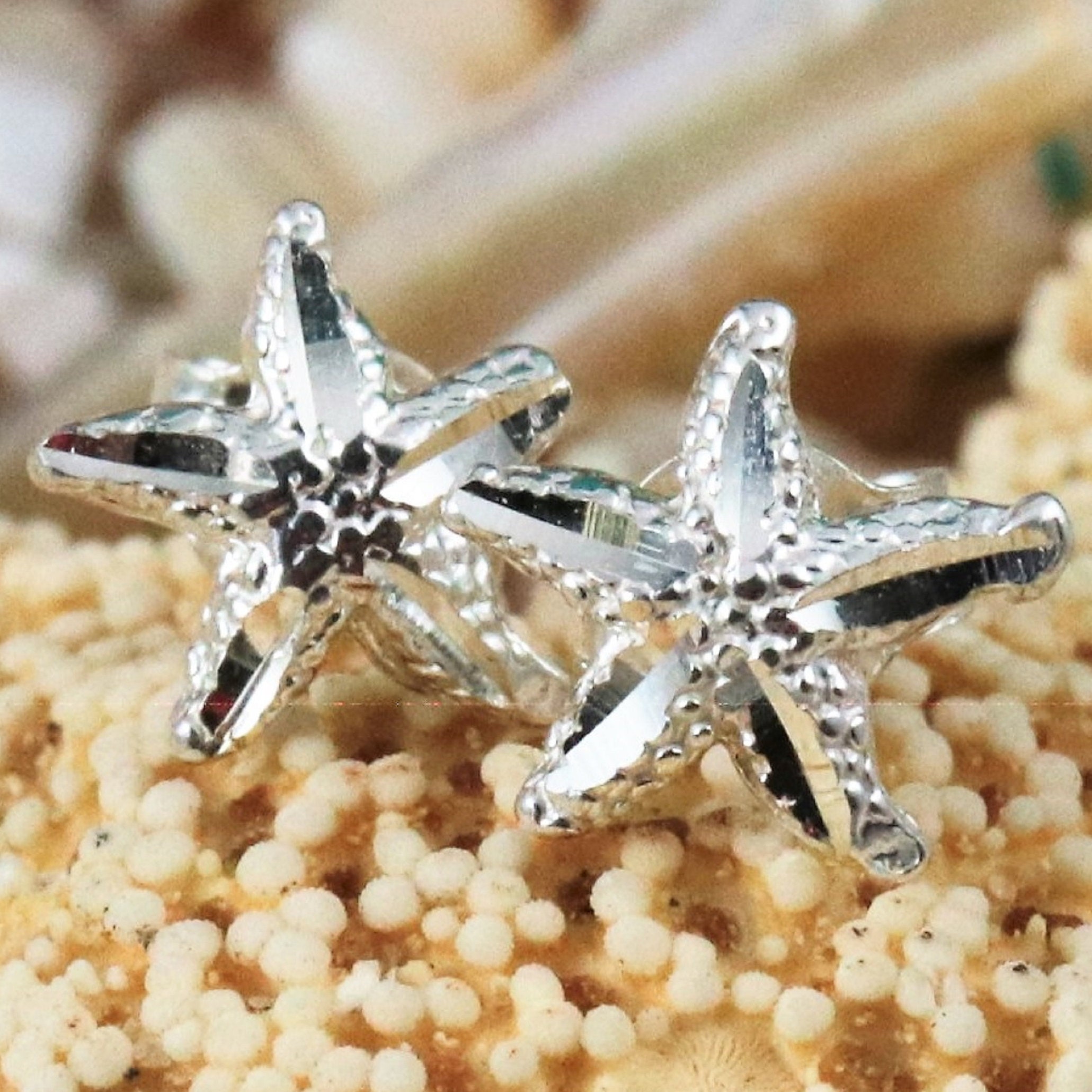 Orecchini a bottone da spiaggia in argento sterling Orecchini a bottone da spiaggia in argento sterling