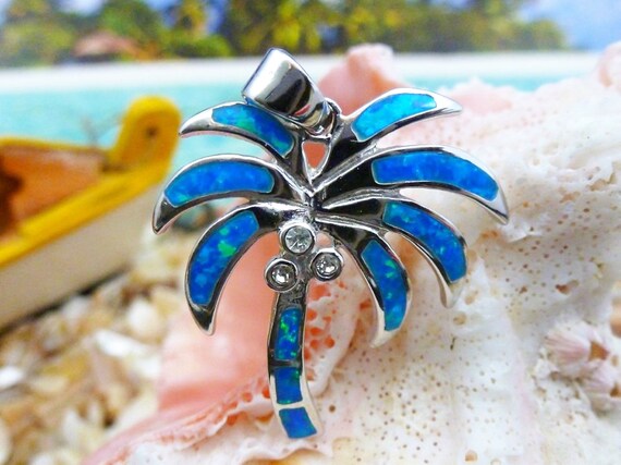 Silver Palm Tree Pendant, 1/4