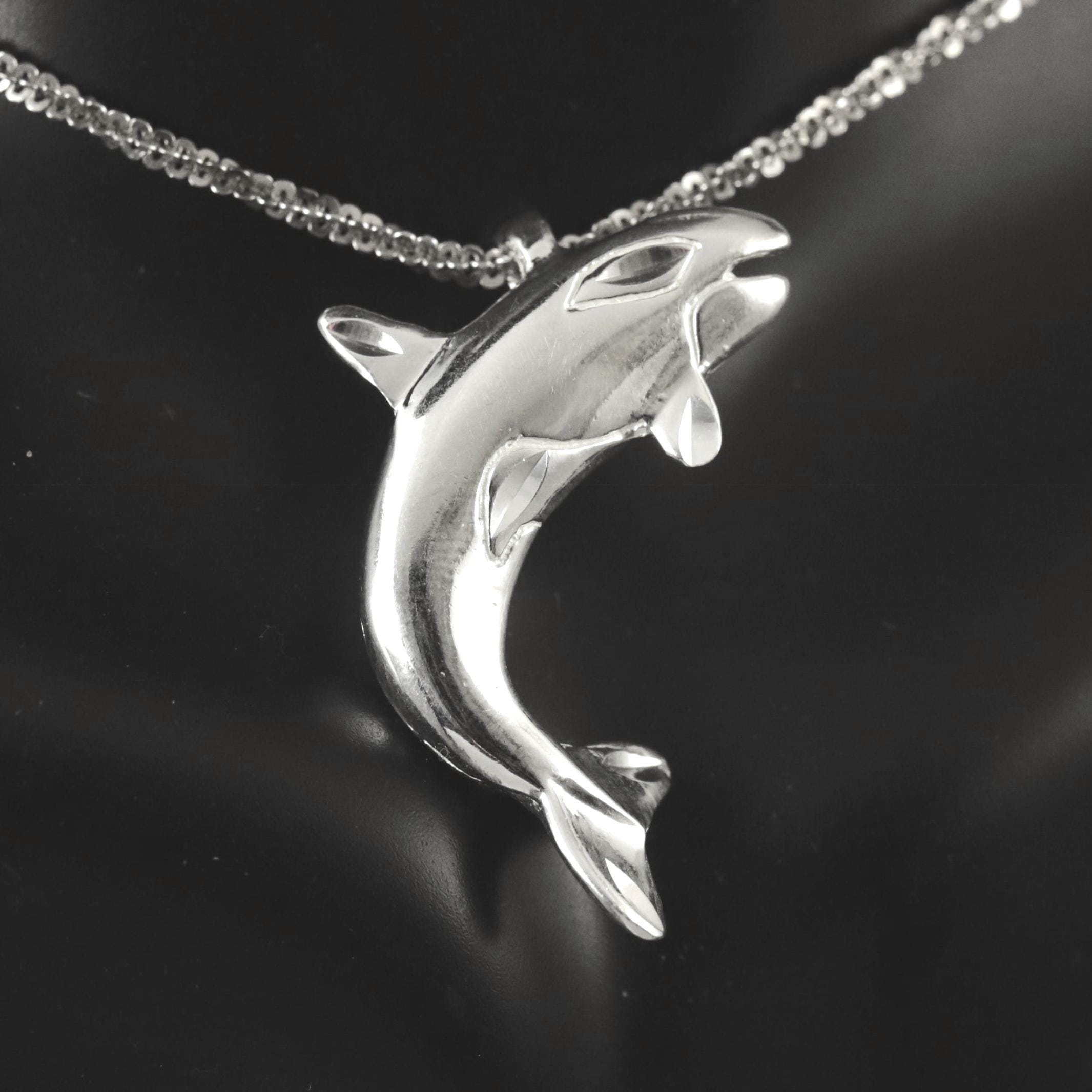 Orca necklace - Etsy 日本