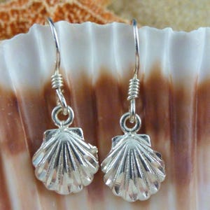 Sterling Silver Diamond cut small Scallop shell dangle earrings, 3/8" tall + 5/8" ear wire