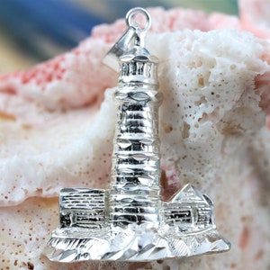 Zilveren vuurtorenhanger, 1 3/8&quot; hoog met borgtocht, 925 sterling diamantgeslepen, gratis snelle verzending, nautische sieraden, maritieme charme, cadeaus voor haar
