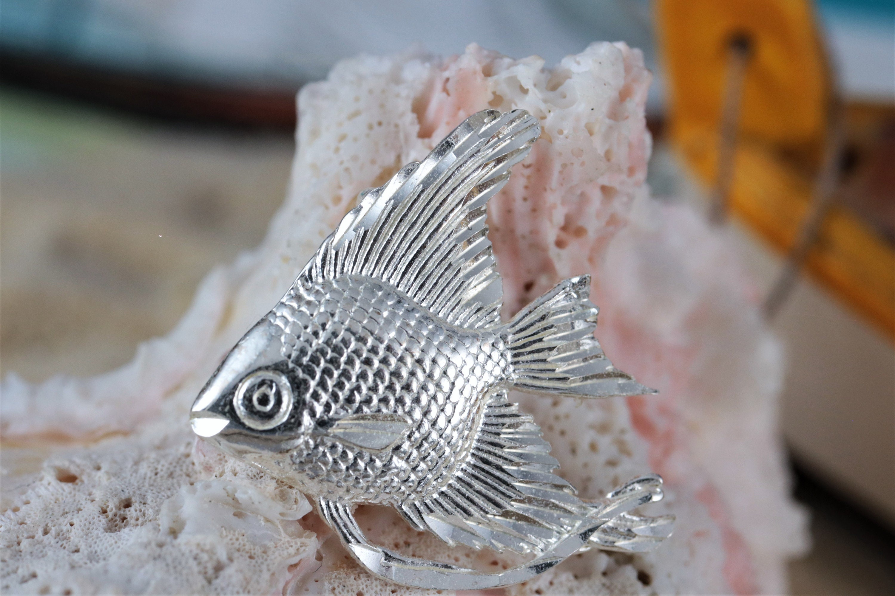 暑っシルバーエンゼルフィッシュ置物 SILVER ANGEL-FISH il_fullxfull.2550938332_9h04.jpg