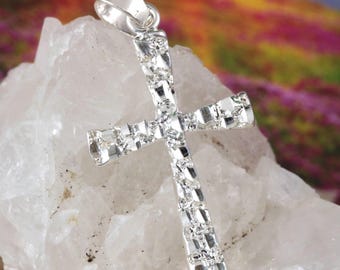Sterling Silber Kreuz Anhänger mit Diamantschliff Nugget, 3 cm hoch + 6 cm Öse.