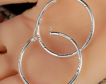 2,5 mm Silber Creolen. Diamantschliff. 7 Größen. Von 30 mm-75 mm .925 Sterling leichte Ohrringe • kostenloser schneller Versand