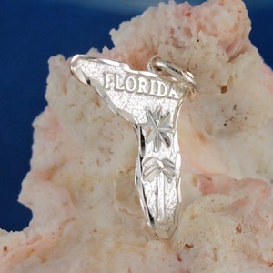 Zilveren kaartbedel Florida, 3/4" lang + 1/4" borgtocht diamant geslepen, Sterling Sunshine State, Florida-souvenircadeau voor haar. Snelle gratis verzending