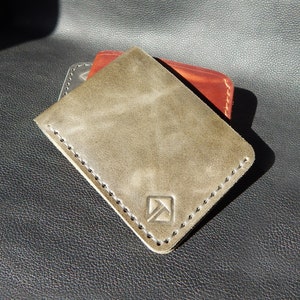 Monedero personalizado para el hombre! Monedero de cuero! ¡Cartera de cuero para hombre! Monedero personalizado! Monedero de cuero hecho a mano! ¡Bifold Monedero! Con Box.