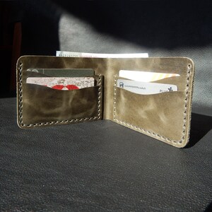MENS WALLET, Portafoglio personalizzato per l'uomo! 100% in pelle ! Portafoglio in pelle uomo!  Portafoglio in pelle fatta a mano, Portafoglio minimalista, Portafoglio con scatola