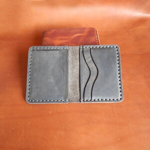 Cartera minimalista personalizada, billetera Bifold, billetera para hombres! Cartera de cuero, Cartera de cuero para hombre, ! ¡Trabajo completo hecho a mano! ¡Con caja! imagen 4