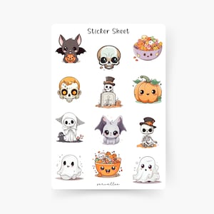 Könnte beinhalten: Ein Stickerbogen mit Halloween-Motiv mit niedlichen Comicfiguren. Der Bogen enthält eine Fledermaus, einen Schädel, ein Gespenst, einen Kürbis, ein Skelett und eine Schüssel mit Süßigkeiten.