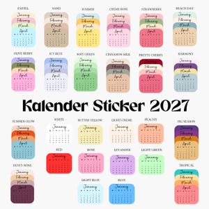 Könnte beinhalten: Eine Sammlung von 2027 Kalenderaufklebern mit verschiedenen Farbpaletten und Themen. Jeder Aufkleber zeigt die Monate Januar bis April mit den entsprechenden Daten. Der Text 'Kalender Sticker 2027' ist mittig in fetter, schwarzer Schrift.