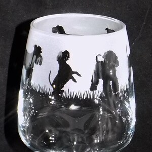 New Hand Etched Large 'SCHNAUZER' Wine Glass With Free Gift Box - Beautiful & Unique Gift For Schnauzer Owners or Admirers Or Lovely To Keep