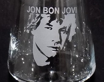 New Hand Etched 'JON BON JOVI' Wine Glass With Free Gift Box - Beautiful Birthday, Christmas, Mothers Day or Fathers Day Gift!