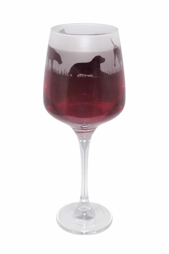 Hand etched 'LABRADOR' wine glass with gift box - Unique & personal gift for Labrador owners!  Labrador gift.