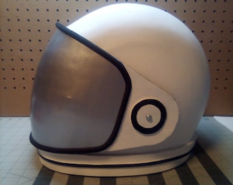 DIY Retro NASA Astronaut Helmet EVA Foam Template