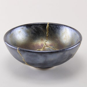 Kintsugi Bowl, Japanese Art, Kintsugi Pottery, Kintsugi Set, Personalized Gifts, Handmade Home Decor, Minimalist image 2