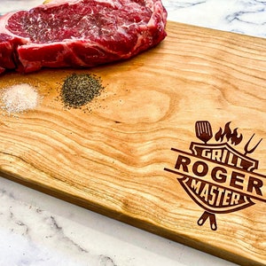 Grill master wooden chopping board, personalized BBQ cutting board with last name. BBQ gifts, meat carving station, step dad gift image 1