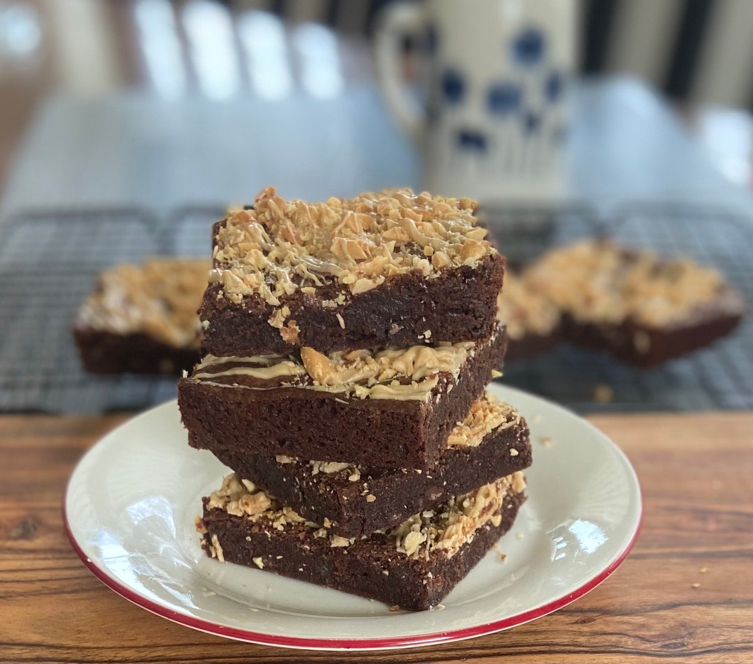 Gourmet Chocolate Brownies With Peanut Butter White Chocolate Drizzle