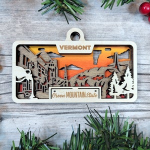 Personalized Vermont Ornament - State License Plate Christmas Ornament Collection