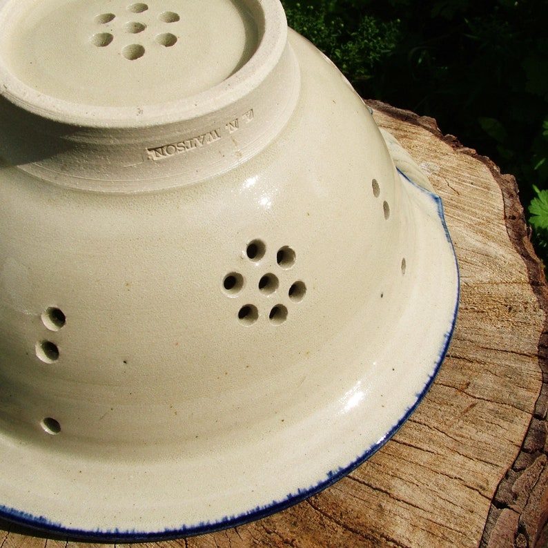 Thrown Pottery Colander Strainer Berry Bowl Classic With Drip Etsy UK